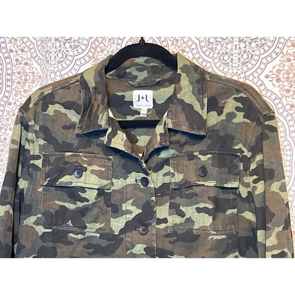 John + Jenn Womens Camo Jacket Size M Button-Up - Picture 5 of 11